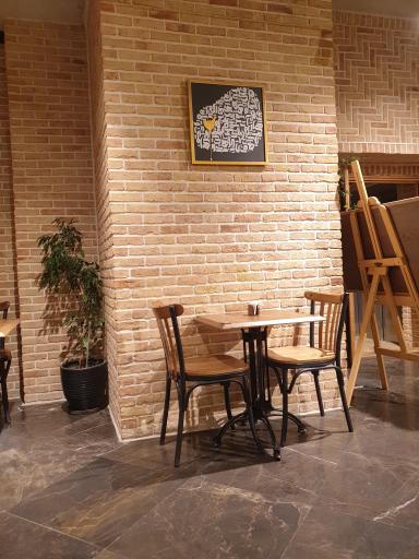 عکس کافه و رستوران موتا