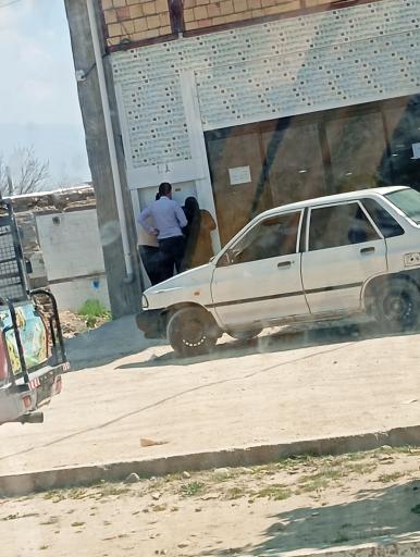 عکس عابر بانک خودپرداز