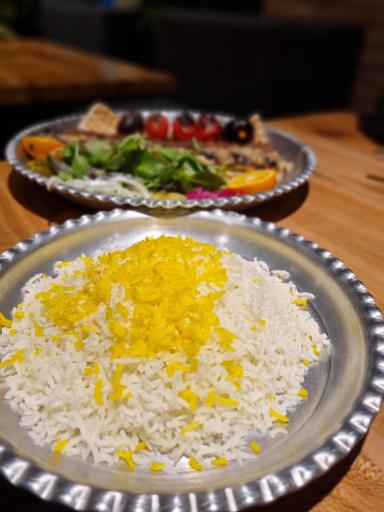 عکس کافه و رستوران موتا