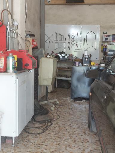 عکس برق خودرو و باطری سازی رنجبران 