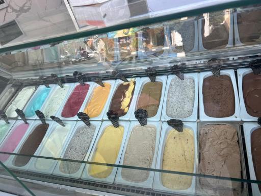 عکس بستنی و آبمیوه کشاورز