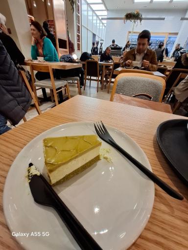 عکس کافه ساعدی نیا