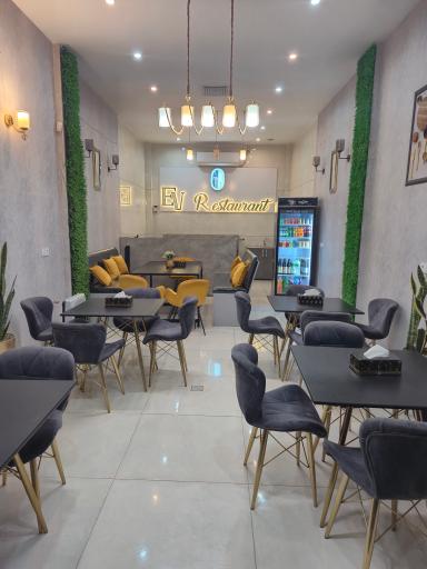 عکس کافه رستوران ایرانی و فرنگی Ev