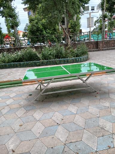 عکس زمین بازی پینگ پونگ تنیس روی میز