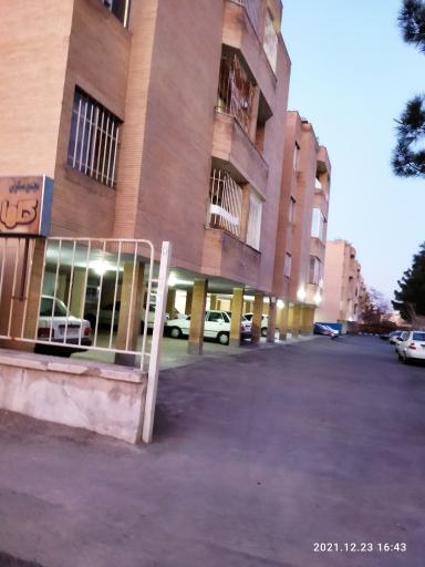 عکس مجتمع مسکونی گلها