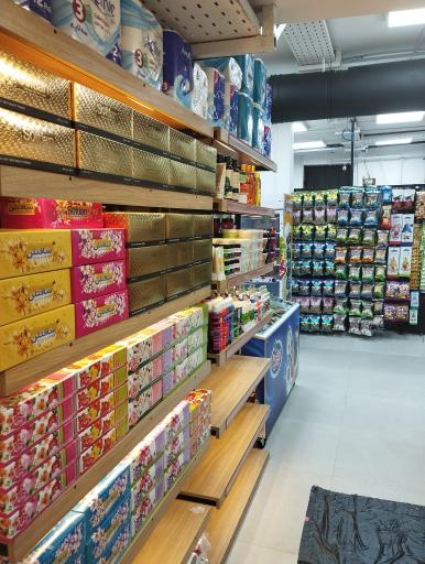 عکس هایپر مارکت بلومارت 