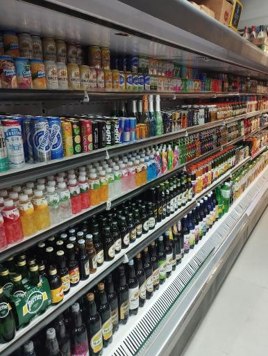 عکس هایپر مارکت بلومارت 