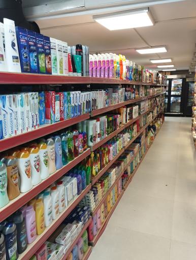 عکس هایپر مارکت بلومارت 