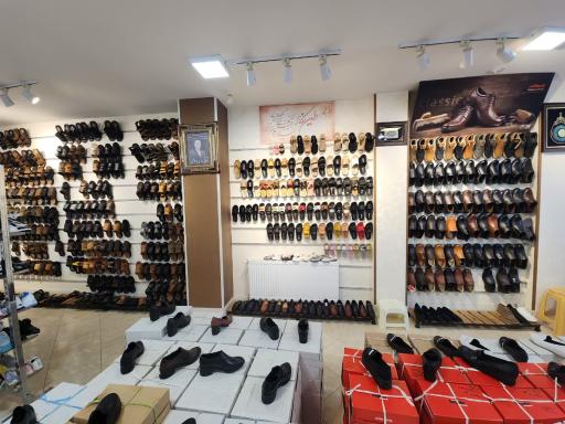 عکس پخش عمده کفش وحدت (پورکاظمی)