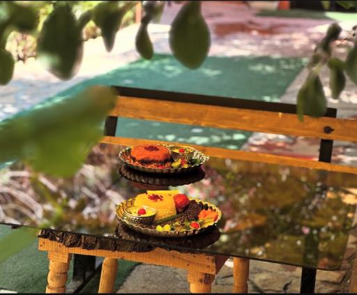 رستوران پدیده اهورا