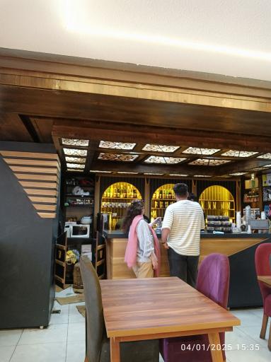 عکس کافه بوجیکا