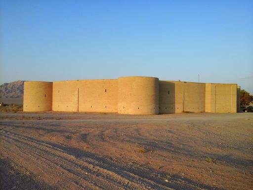 عکس کاروانسرای زین الدین