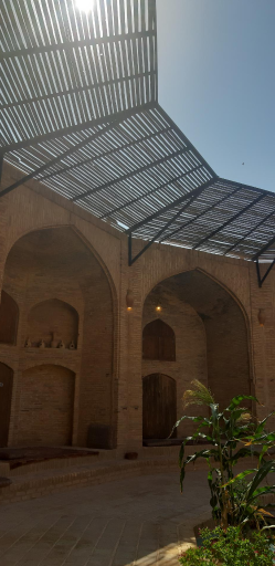 عکس کاروانسرای زین الدین