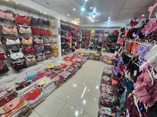 عکس پخش لباس زیر 90