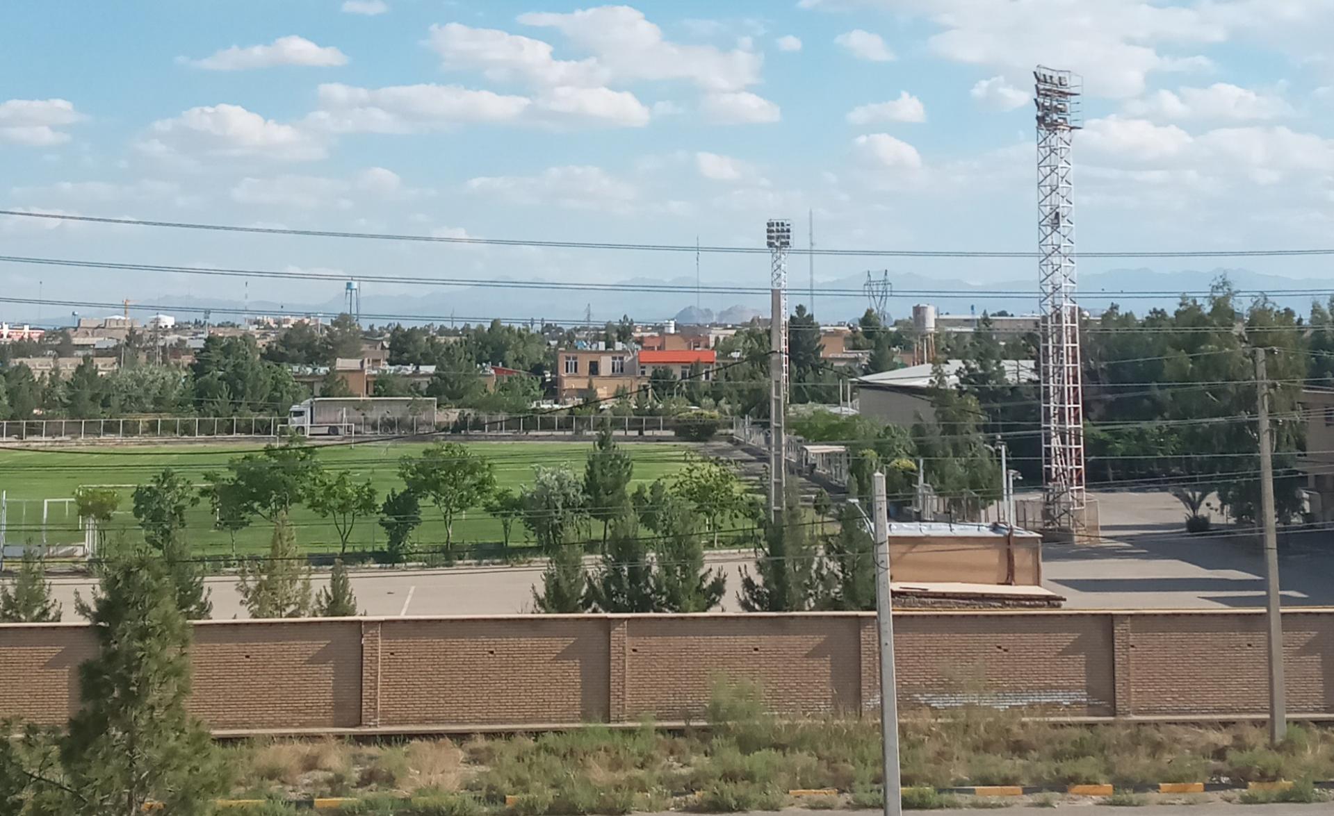 عکس مجتمع فرهنگی ورزشی هلال احمر