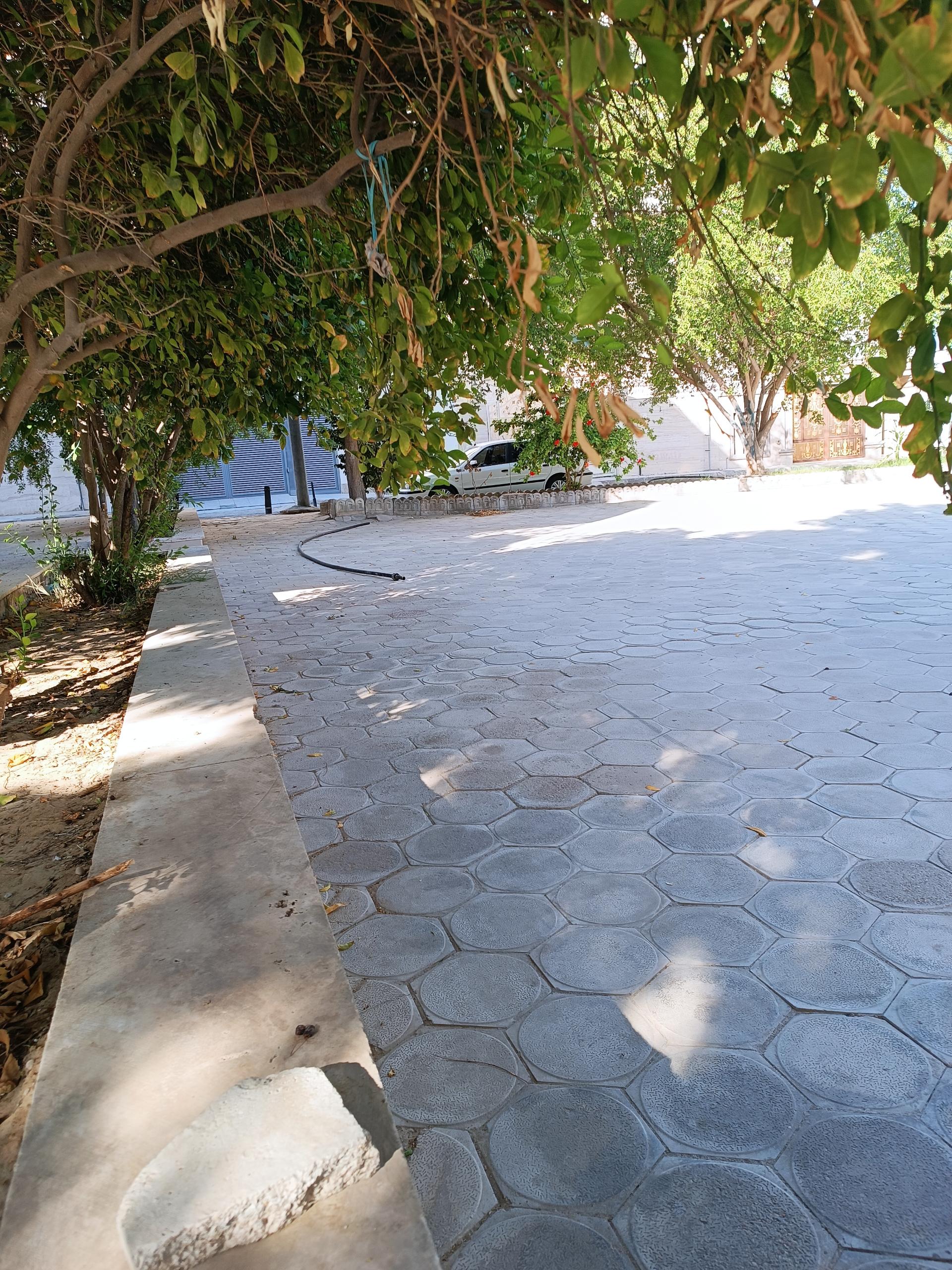 عکس پارک زعفرانیه