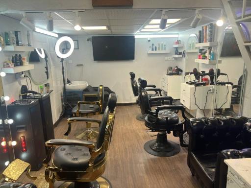 عکس پیرایش مهران