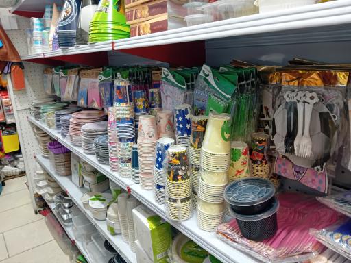 ظروف یکبار مصرف آرام