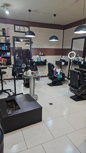 عکس آرایشگاه و پیرایش ایت