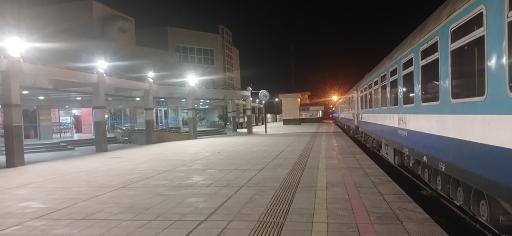 عکس ایستگاه راه آهن بین المللی زنجان