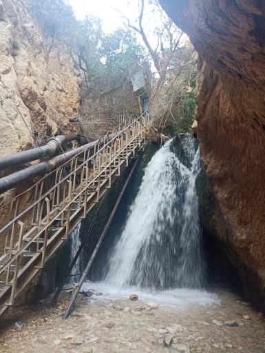 عکس آبشار یاسوج
