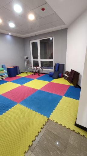 عکس کلینیک کاردرمانی ساریژ 