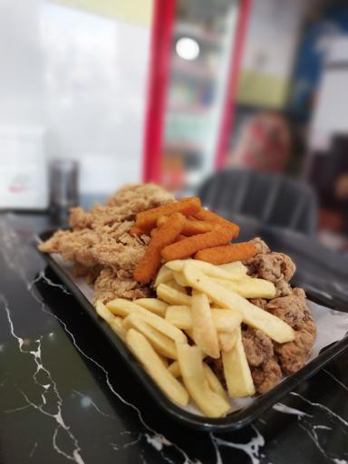 عکس فست فود شیلان