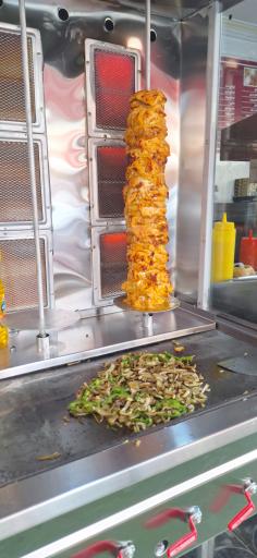 عکس فلافل حسین