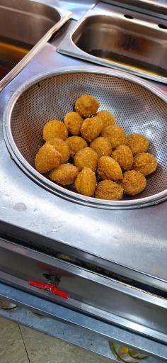 عکس فلافل حسین