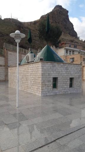 عکس زیارتگاه سلطان اسحاق