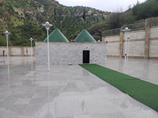 عکس زیارتگاه سلطان اسحاق