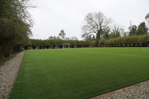 عکس زمین چمن مصنوعی