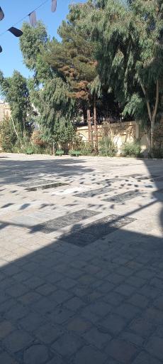 عکس آرامستان امامزاده عمادالدین