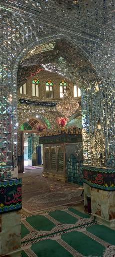 عکس آرامستان امامزاده عمادالدین