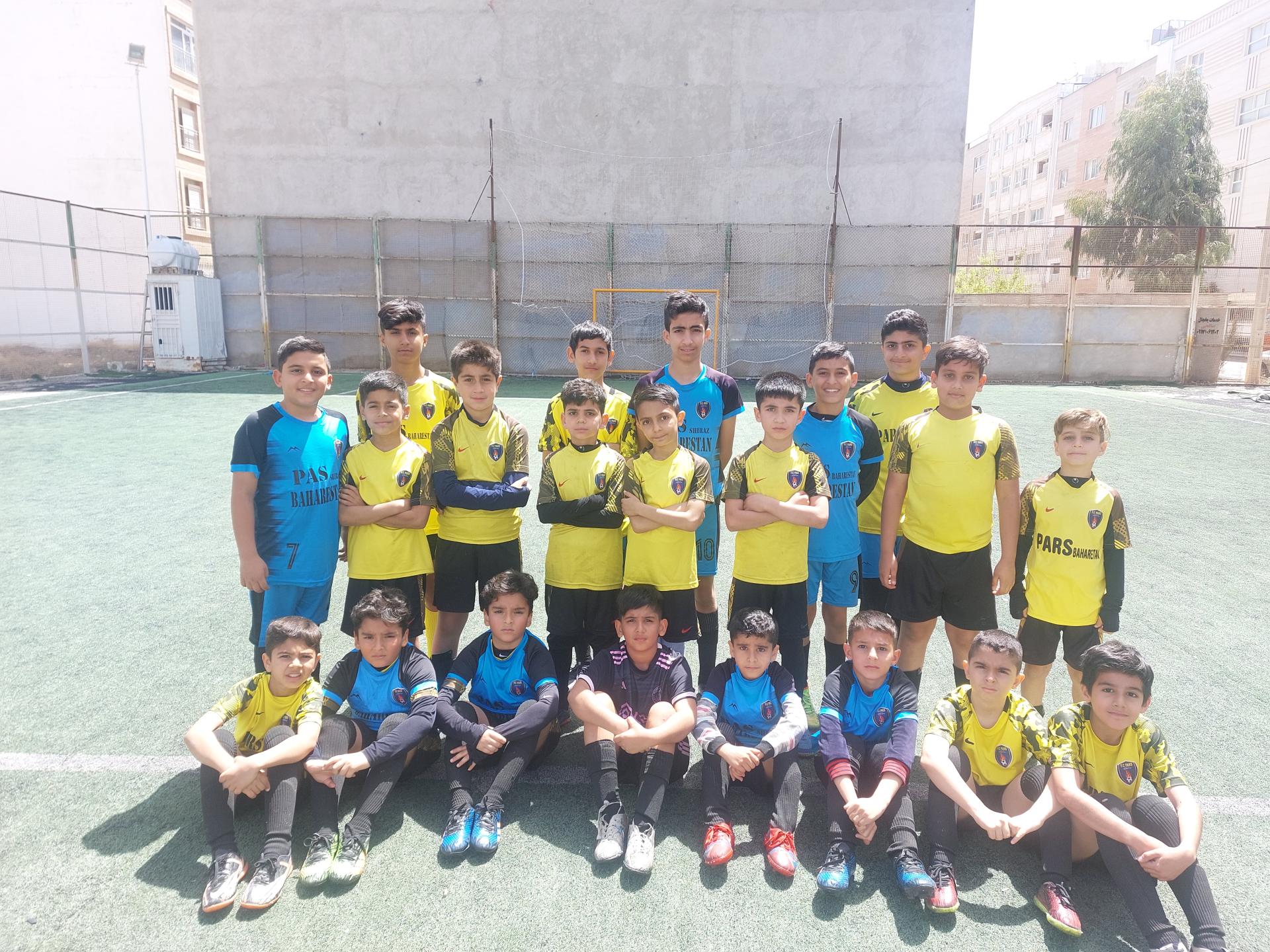 عکس زمین چمن مصنوعی فرهنگیان 