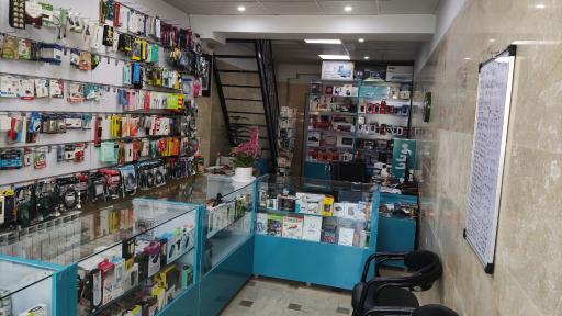 عکس فروشگاه کامپیوتر و موبایل آتیه پرداز