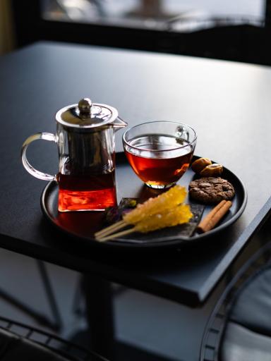 عکس کافی‌شاپ برف سیاه