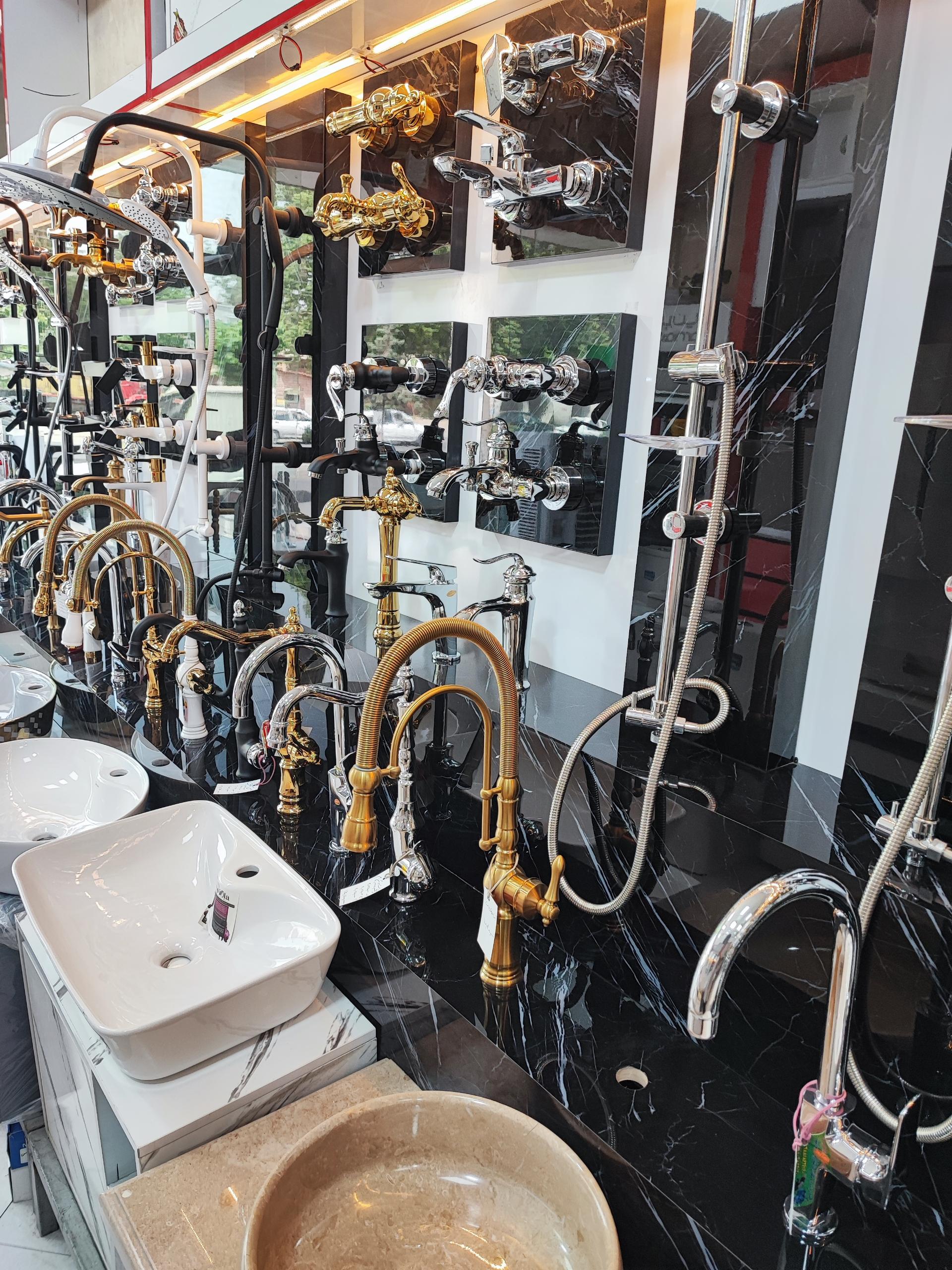 عکس فروشگاه هود و گاز یونیک