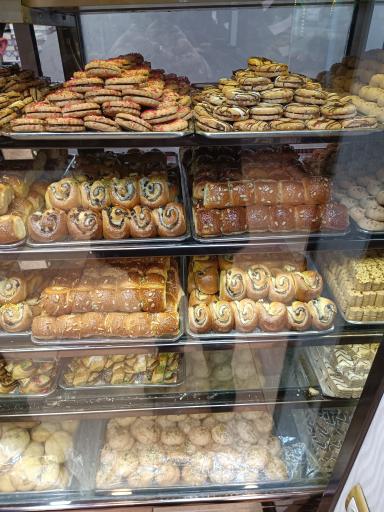 عکس شیرینی گل نرگس