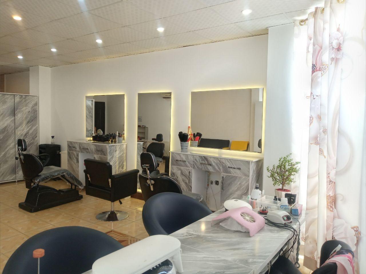 عکس سالن زیبایی فرشته