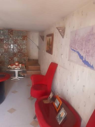 عکس دفتر املاک گاندی لواسان