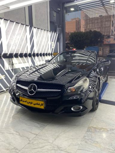 عکس کارشناسی تشخیص رنگ و فنی خودرو امیریان 