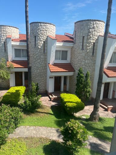 عکس هتل نارنجستان