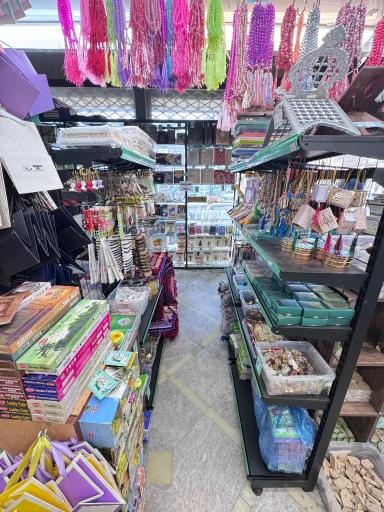 عکس فروشگاه‌ فرهنگی‌ مذهبی ابن‌الرضا (ع)