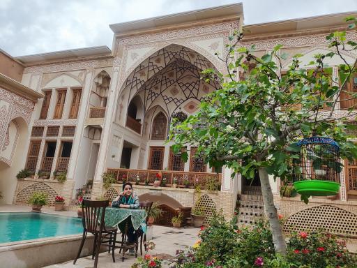 عکس اقامتگاه سنتی مهینستان راهب کاشان