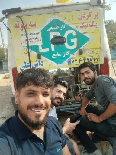 عکس مکانیکی محسن روزبهانی