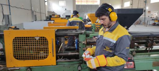 عکس شرکت شهنام پلاست