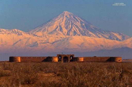 عکس کاروانسرای دیر گچین