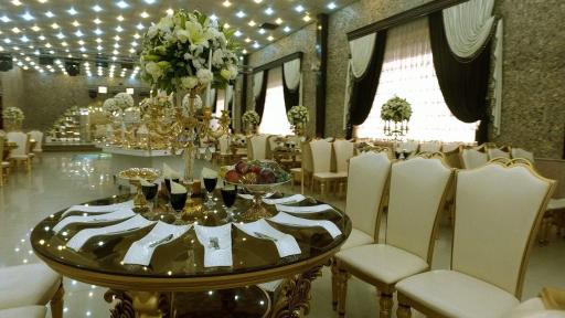 عکس عمارت آرمان