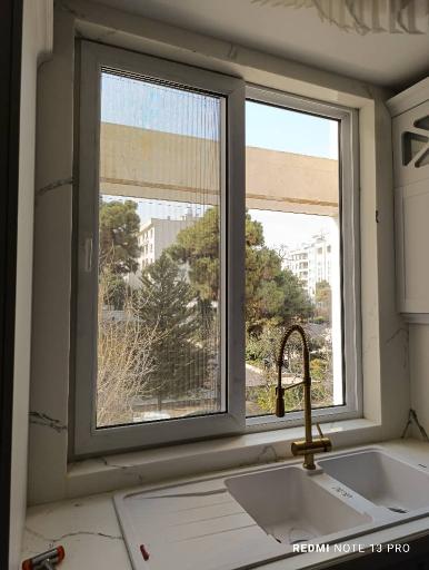 عکس پنجره دوجداره محمدی 